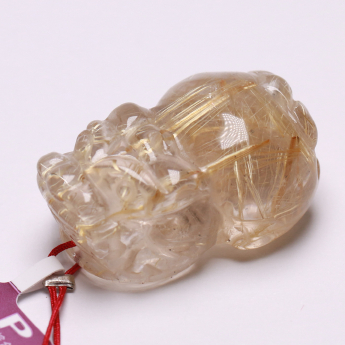 泰晶皮丘挂坠 规格/mm 重量 13.79克 编码 92202444