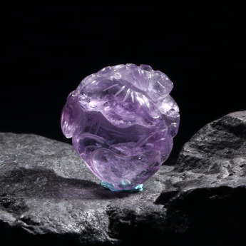 紫晶特色挂坠 规格26*23*15mm 重量 11.16克 编码 93000794