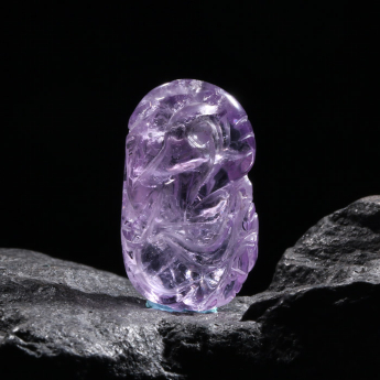 紫晶特色挂坠 规格16*28mm 重量 // 编码 93000877