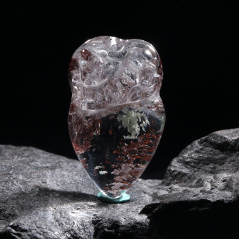 幽灵特色挂坠 规格21*37mm 重量 // 编码 93000533