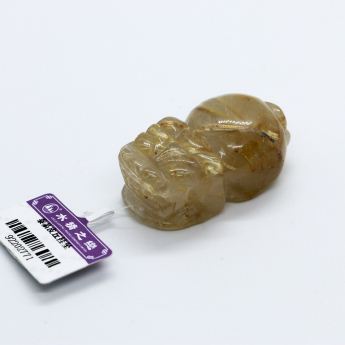 泰晶皮丘挂坠 规格40*21*17mm 重量 26.08克 编码 92202771
