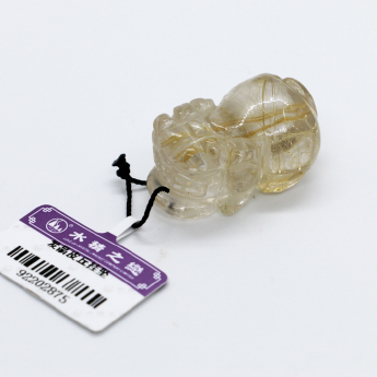 发晶皮丘挂坠 规格/mm 重量 13.78克 编码 92202875