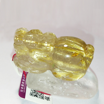 泰晶皮丘挂坠（板金） 规格/mm 重量 18.32克 编码 92202087