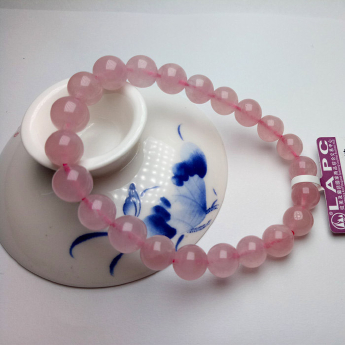 粉紫晶圆形手链 规格8mm 重量 15克 编码 96910750