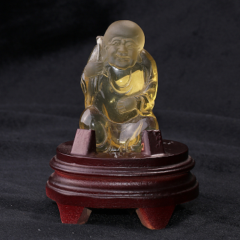 黄晶18罗汉摆件 规格10.6×8.2×6.4/ 重量 158.53/ 编码 47000017