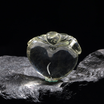 黄晶特色挂坠 规格24*26mm 重量 // 编码 93000911