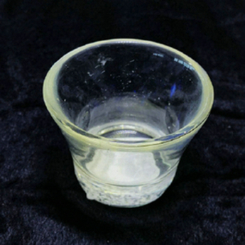 原石水晶厚底小酒杯(黄色)规格5.9*5.2重量编号35102002