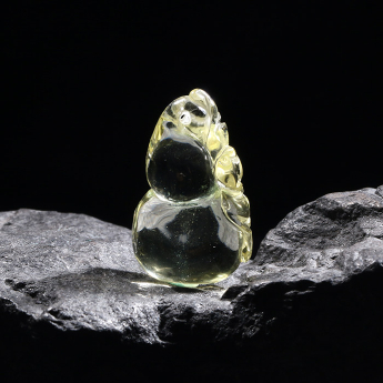 黄晶特色挂坠 规格19*32mm 重量 // 编码 93000950