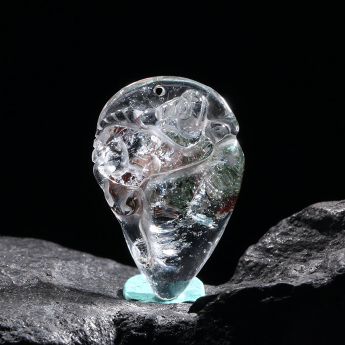 幽灵特色挂坠 规格21*32mm 重量 // 编码 93000011