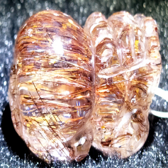 铜顺发皮丘挂坠 规格36*18*19mm 重量 21.12克 编码 92251872