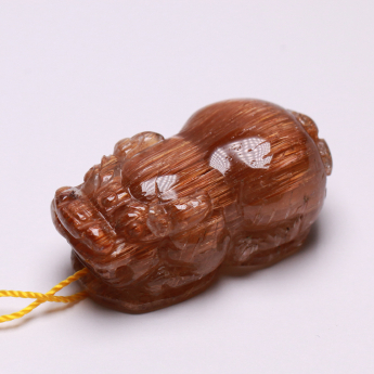 铜顺发皮丘挂坠 规格// 重量 18.56克 编码 92105688