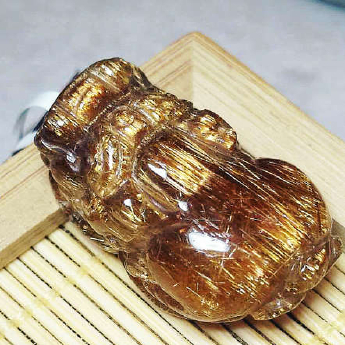 铜顺发皮丘挂坠 规格28*17*14mm 重量 // 编码 92105595