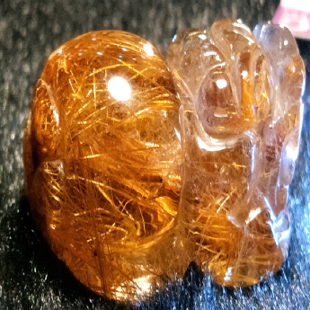 铜顺发皮丘挂坠 规格33*19*15mm 重量 18.46克 编码 92251876
