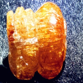 铜顺发皮丘挂坠 规格31*18*18mm 重量 17.39克 编码 92251848