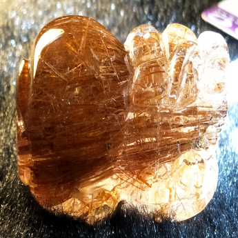 铜顺发皮丘挂坠 规格33*15*17mm 重量 16.97克 编码 92251846