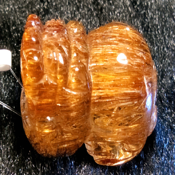 顶级猫眼金铜顺发皮丘挂坠（顶大40B7) 规格30*15*17mm 重量 15.23克 编码 92251275