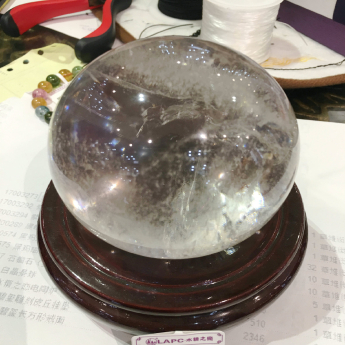 白晶景球 规格6/ 重量 // 编码 31070340