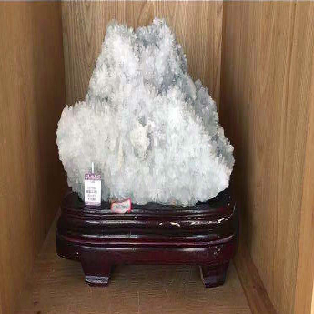 白晶簇 规格长34高17厚19cm 重量 // 编码 82491009