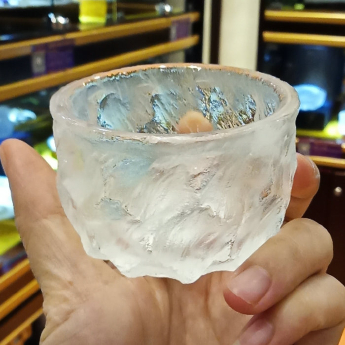 原石水晶平底杯(礼包#37)规格6.8*5重量编号35103095