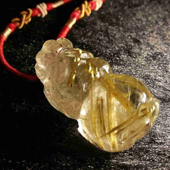 泰晶皮丘挂坠 规格/mm 重量 /克 编码 92202550