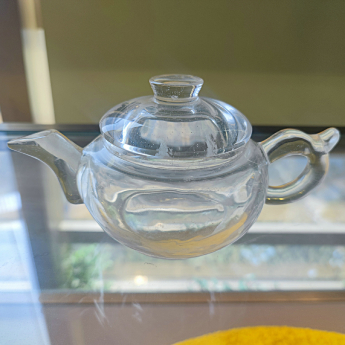 原石水晶光身壶(大) 规格柄至壶嘴长20肚直径11连盖高10cm 重量 // 编码 35100005