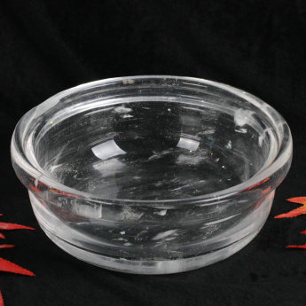 原石水晶锅 规格25*10cm 重量 // 编码 35102346