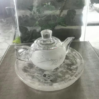 原石水晶雕刻茶壶（定制款） 规格15*10*9重量编码35102480