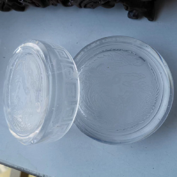 原石水晶雕龙凤月光宝盒(中) 规格内径9*5cm 重量 // 编码 35102488
