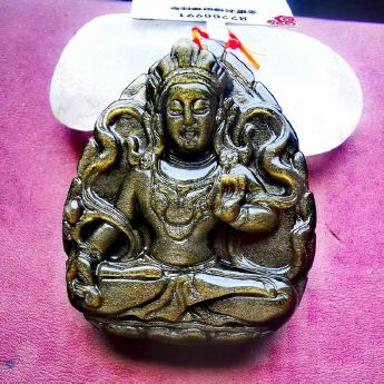 金曜石绿财神挂坠 规格47*37*12mm 重量 28克 编码 82200991