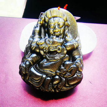 金曜石黄财神挂坠 规格53*40*14mm 重量 45克 编码 82200988