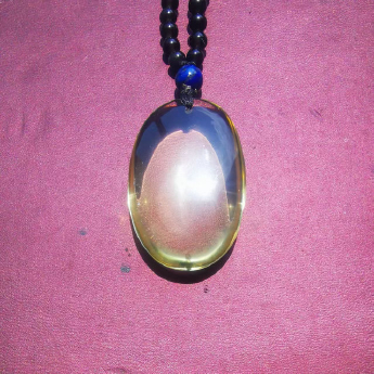 黄晶椭圆形挂坠+黑曜石圆珠毛衣链 规格24*37*9/4mm 重量 25克 编码 82300287