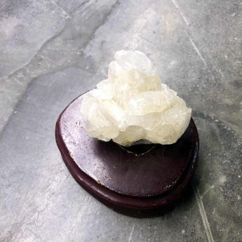 白晶簇 规格13*5cm 重量 0.297/ 编码 22003932