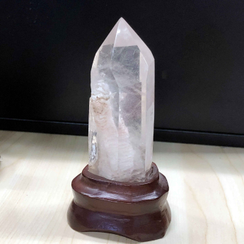 幽灵晶柱(千层塔) 规格// 重量 0.11/ 编码 38000238