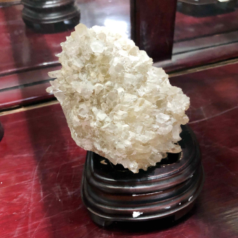 白晶簇 规格10*7cm 重量 0.309/ 编码 22003994