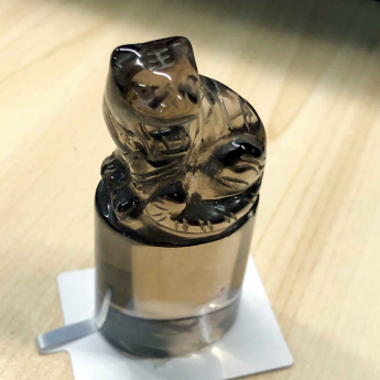 烟晶虎印章 规格28*67mm 重量 0.065/ 编码 22003775