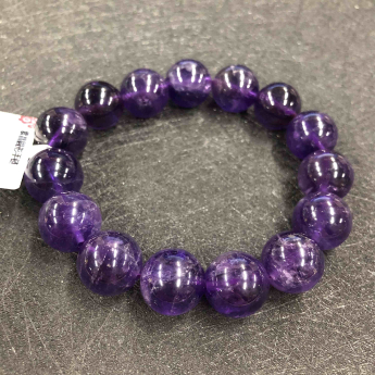 紫晶圆形手链 规格14mm 重量 56克 编码 82102590