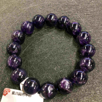 紫晶圆形手链 规格12mm 重量 39克 编码 92106992