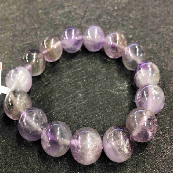 薰衣草紫晶圆形手链 规格13mm 重量 45克 编码 82102171