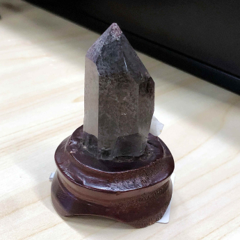 花幽灵水晶柱 规格64*20*21mm 重量 // 编码 20503995