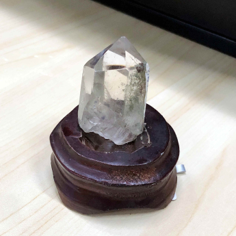 幽灵晶柱摆件 规格24*40mm 重量 0.026千克 编码 22003746