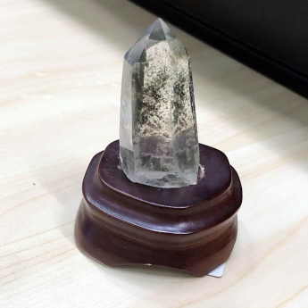 晶柱 规格25*50mm 重量 0.037/ 编码 22003828
