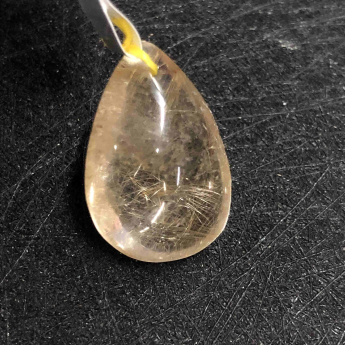 天然金发晶挂坠 规格25*16mm 重量 /克 编码 80002997