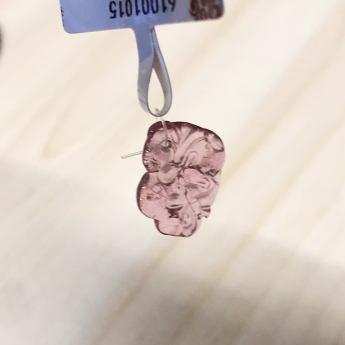 红碧玺如意挂坠 规格/mm 重量 0.7克 编码 61001015
