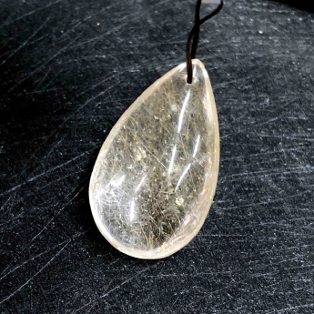 发晶水滴形挂坠 规格/mm 重量 /克 编码 92000788