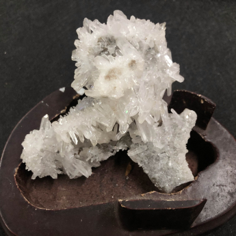 白晶簇 规格88*82mm 重量 0.191/ 编码 22003905