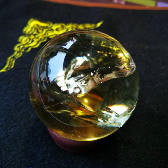 黄晶景球 规格6cm 重量 0.3/ 编码 20502252