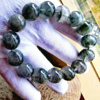 绿幽灵圆形手链 规格13.5mm 重量 53克 编码 92100087