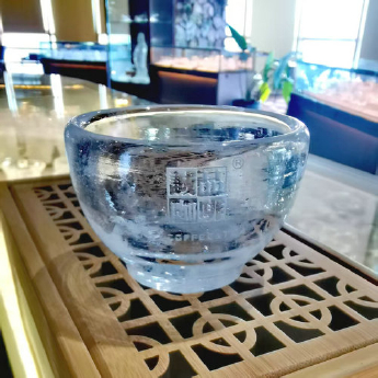 原石水晶大茶杯(刻诚品咖啡)礼包#36 规格外径7.6*高5.2*厚6.5cm 重量 // 编码 35103245