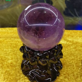 紫晶景球摆件 规格12/ 重量 1.747千克 编码 92900464