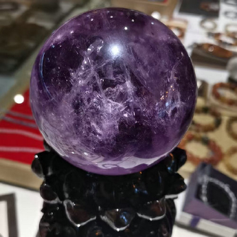 紫晶景球摆件 规格11/ 重量 1.36千克 编码 92900465